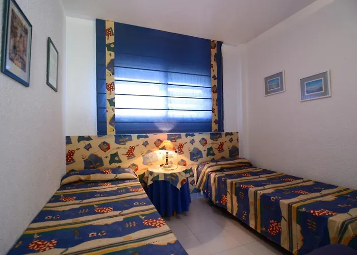 Illa Mar Dor 239 *